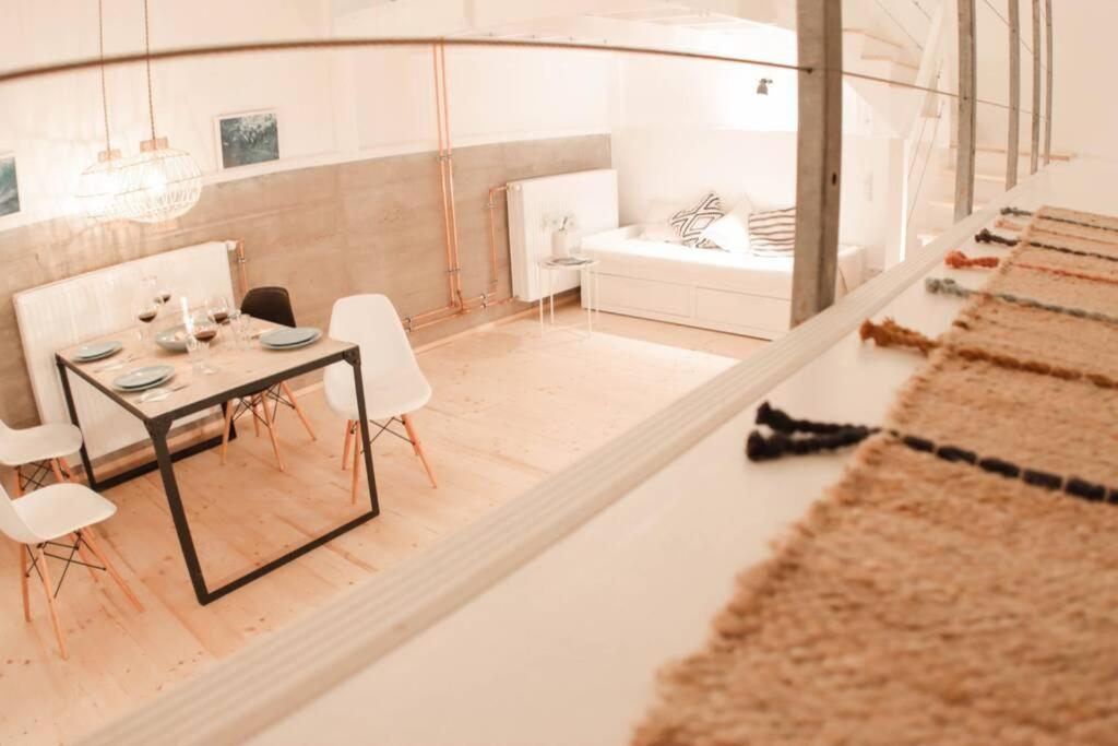 Pool-Loft: Wandern, Erholen & Sauna Siebengebirge Erpel Esterno foto